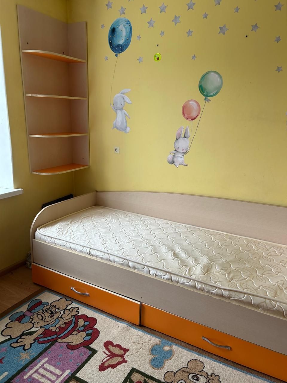 Продам мебель для детской комнаты.