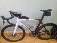 Шоссейный велосипед Giant Propel | Карбон | SRAM Force eTap AXS |