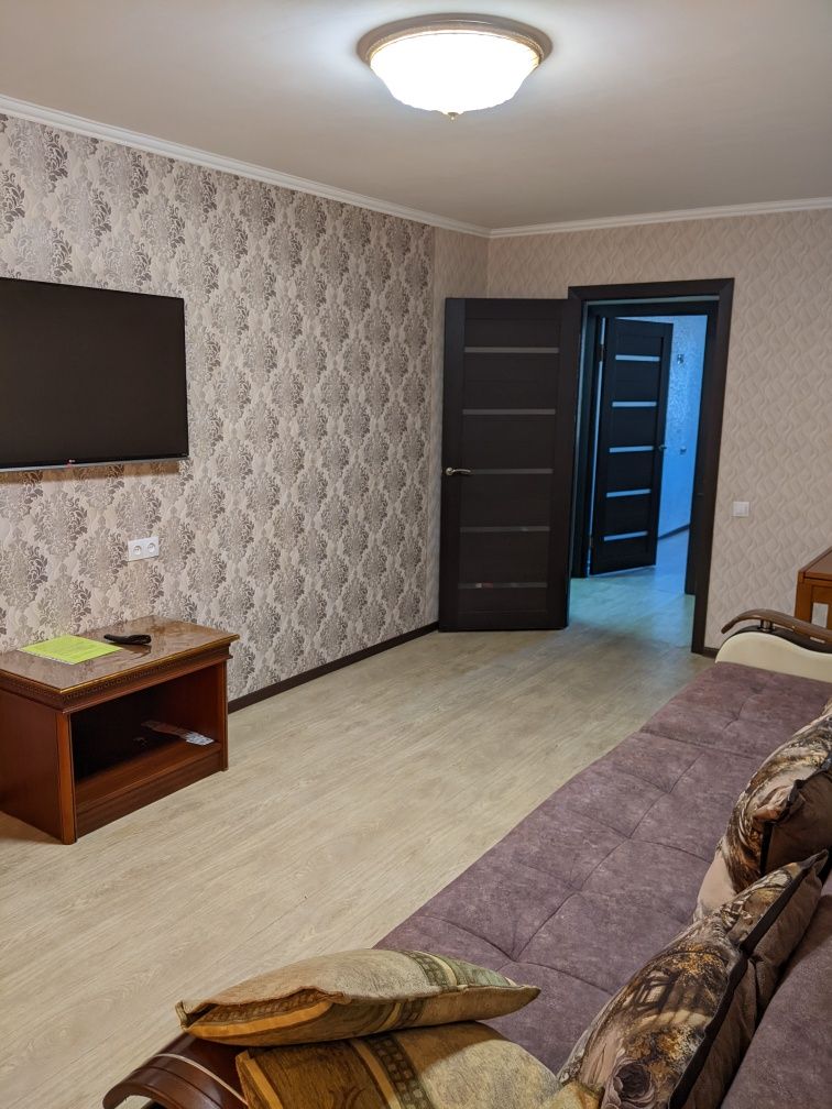 Светлая , просторная квартира по суточно, по часам/Пәтерлердің күнделі