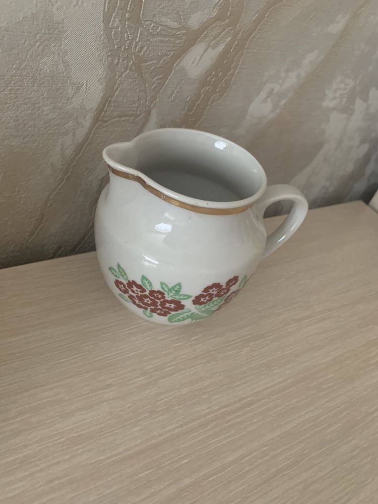 Посуда молочник и кофейные пары, СССР и Китай Советский