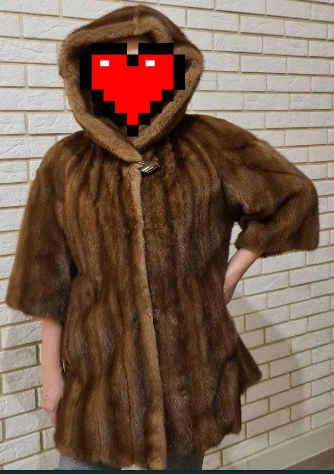 Продам норковую шубу. Срочно! Цвет рыжий .