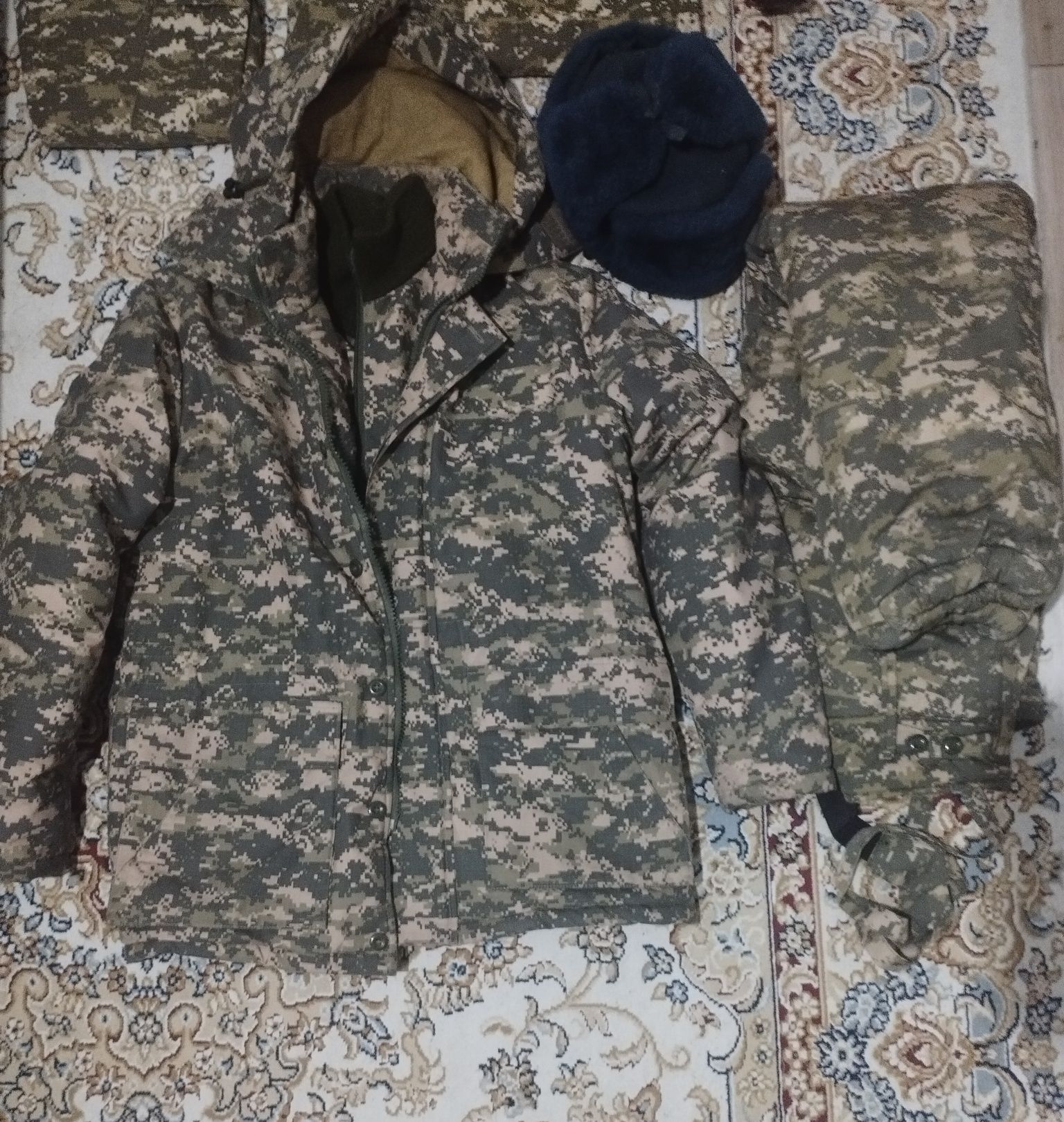 Продам военную форма зима/лето нвп