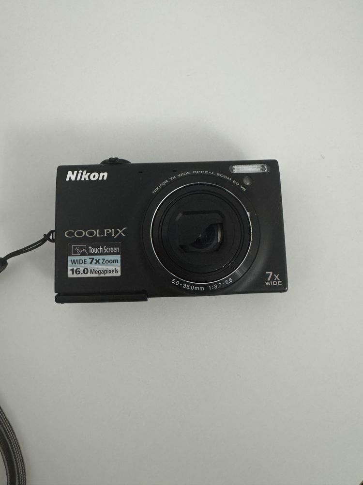 Nikon coolpix s6150