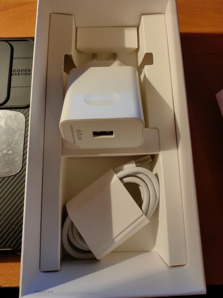 Продам смартфон HONOR 70 8/256