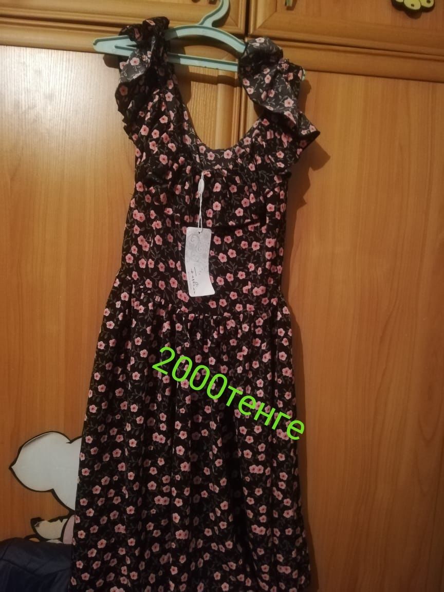 Продам разные летние платья