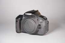 Фотоаппарат зеркальный Canon EOS 650D