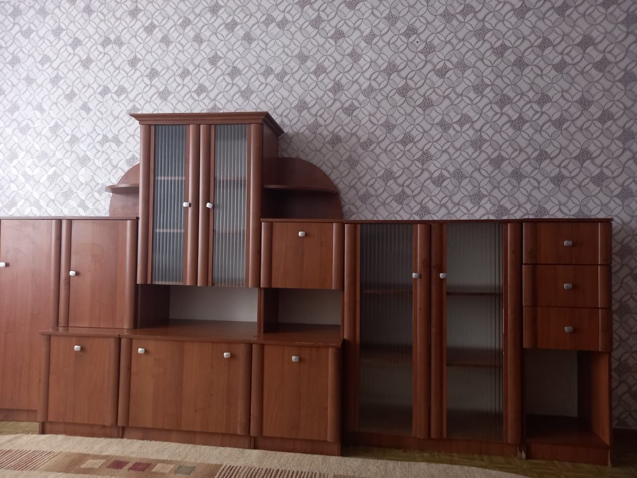 Стенка в гостинную, корпусная мебель
