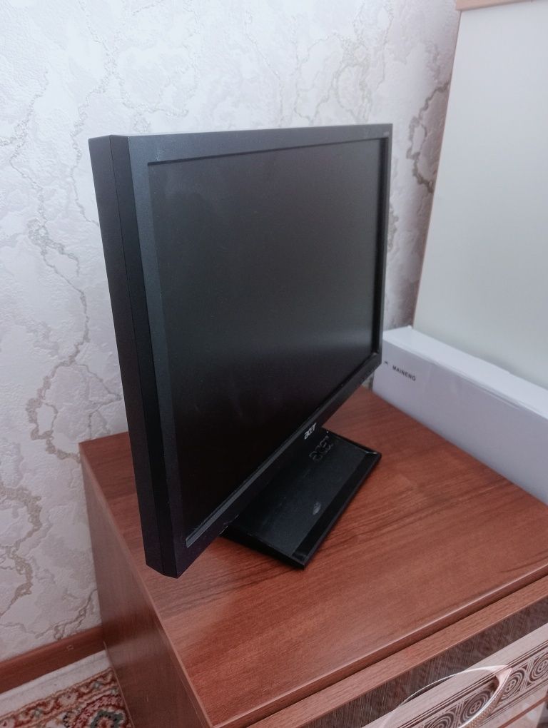 ЖК Монитор Acer 19 дюймов