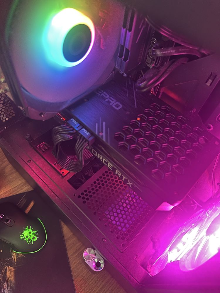 Продам видеокарту Palit RTX 3070 Gaming Pro