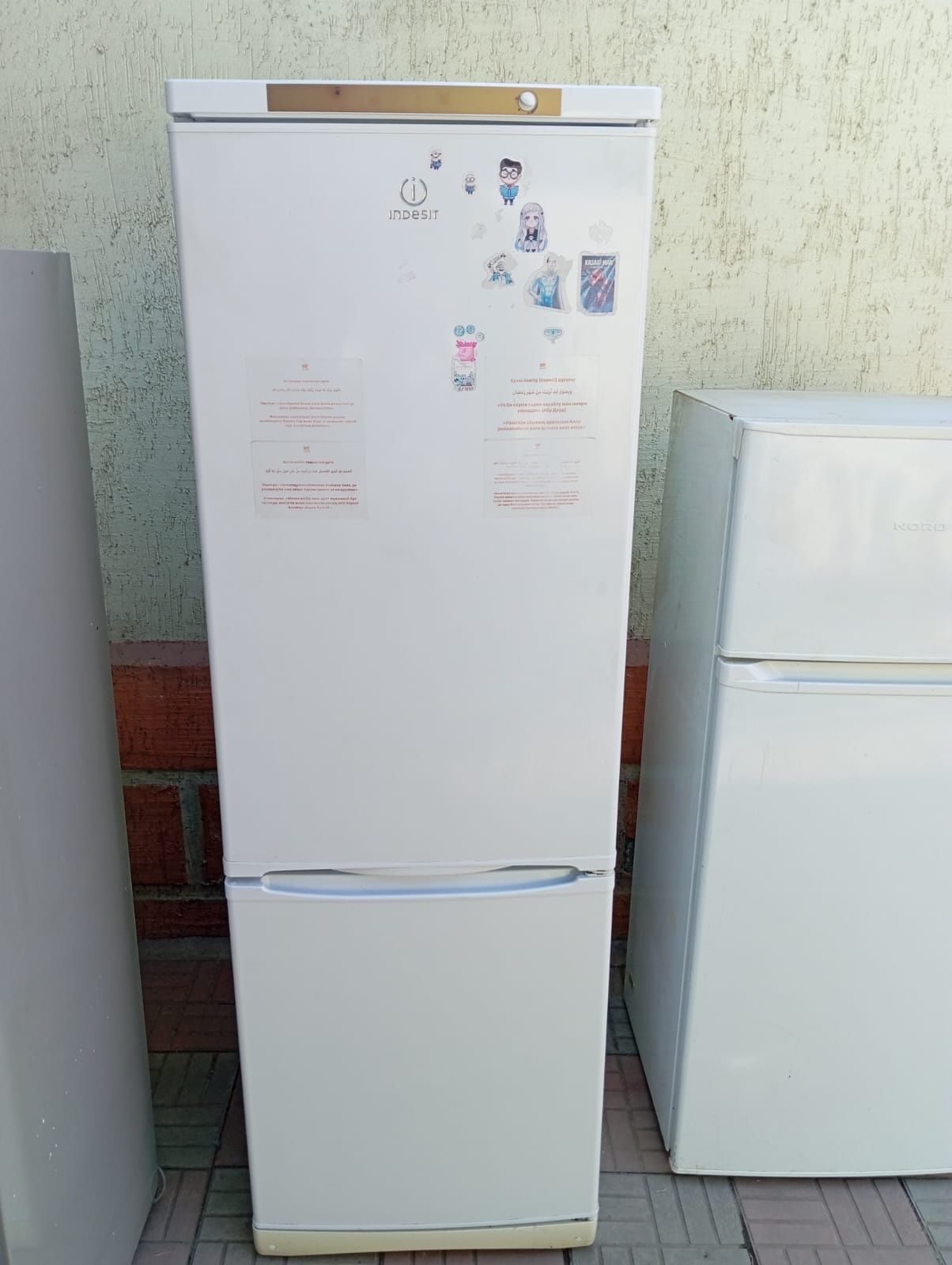 Холодильник INDESIT