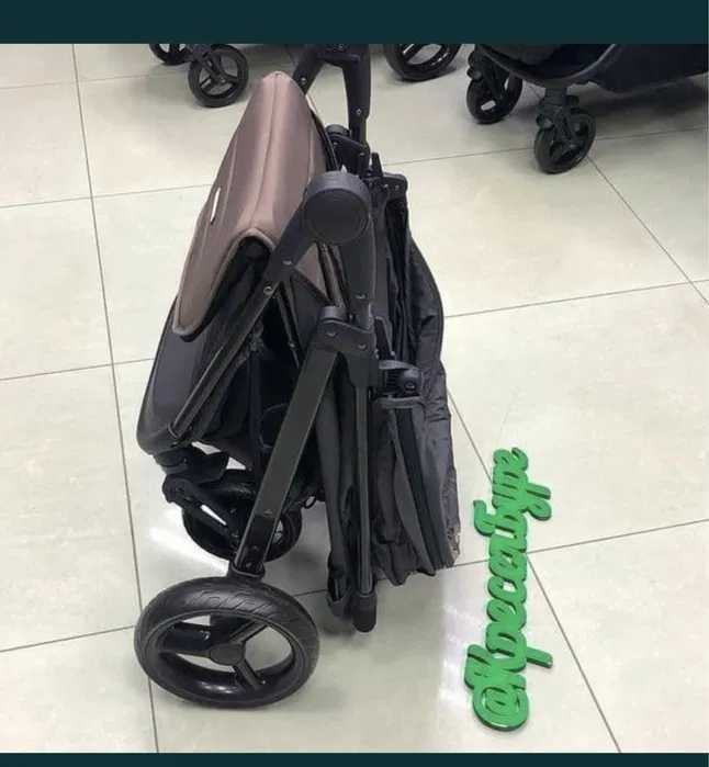 Продам прогулочную коляску Happy Baby Ultima V2