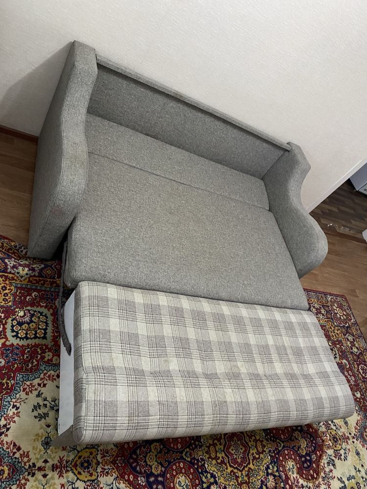 Продам диван российский