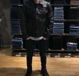 Продам кожаную куртку Levi’s