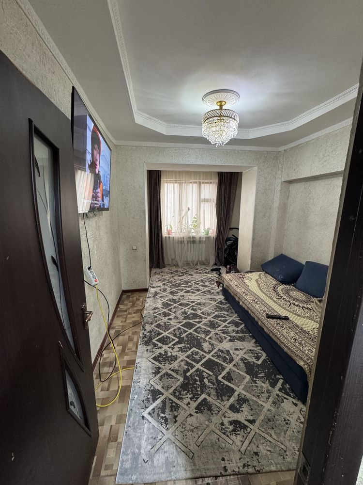 Продам квартиру в общежитии