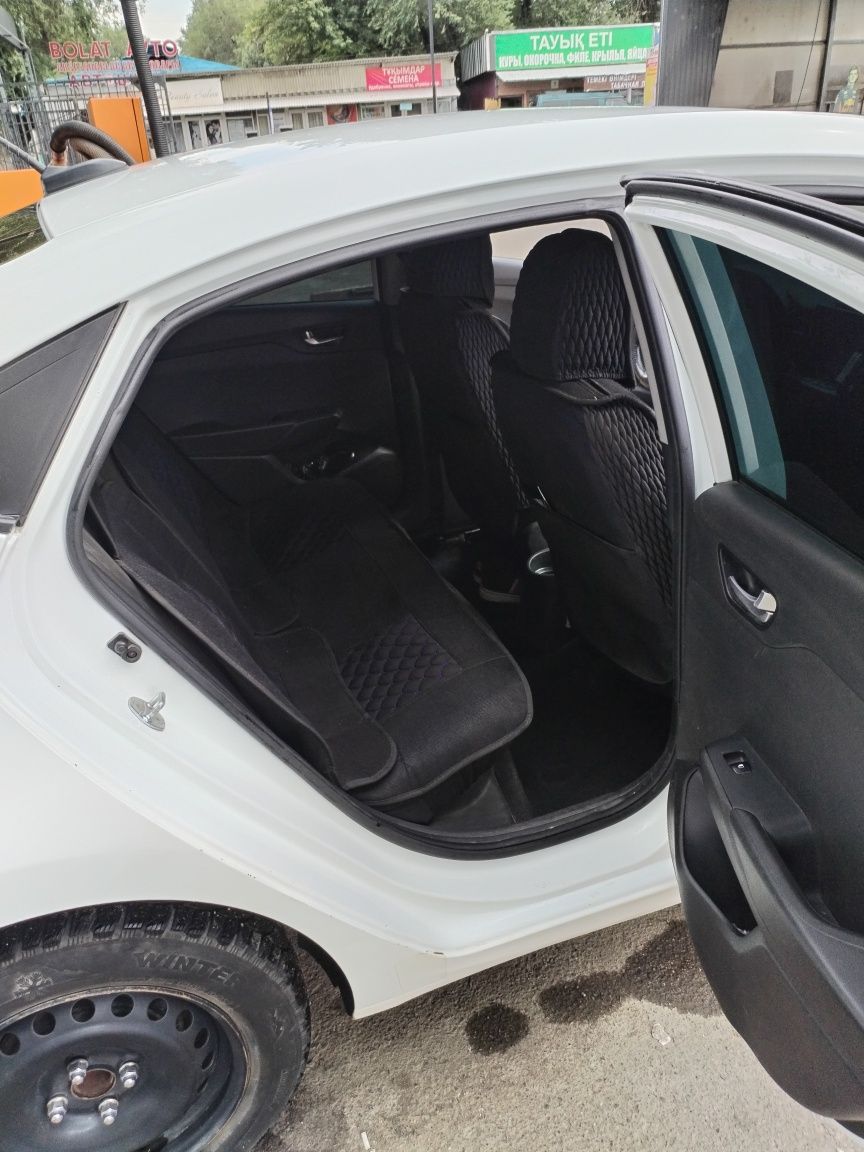 Hyundai Accent 2021