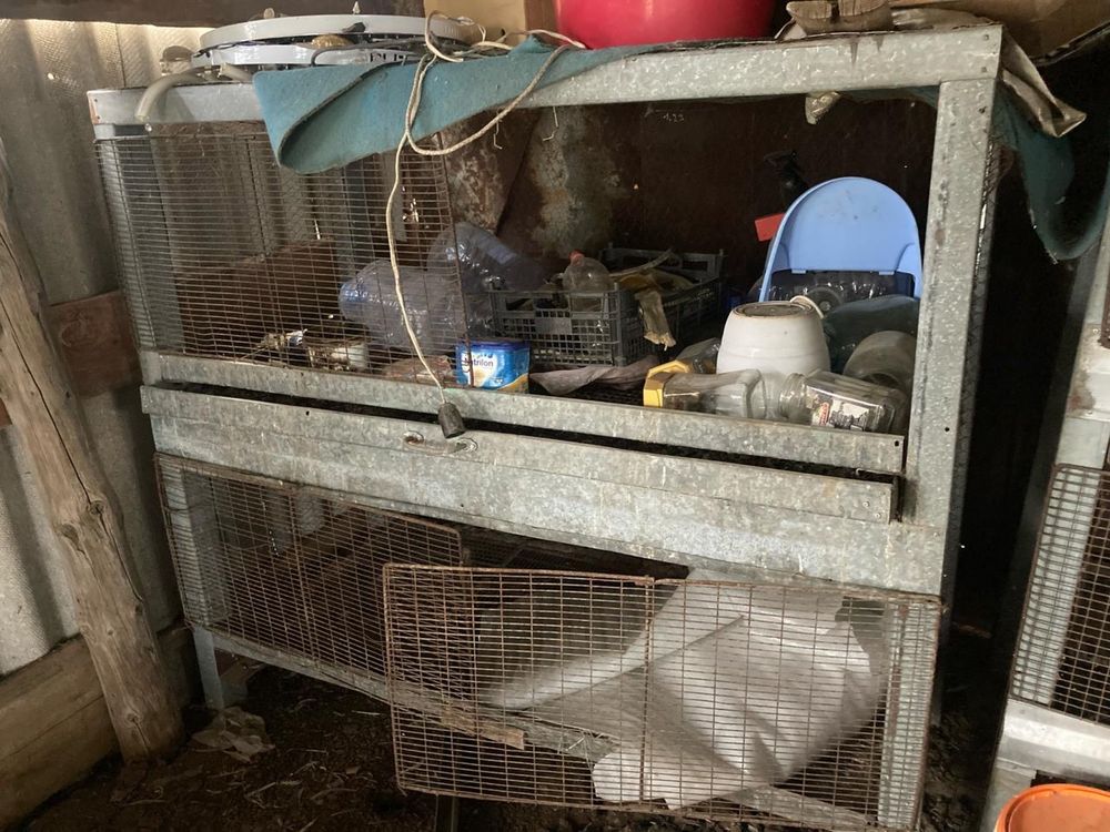 Продам двух ярусные кормушки для цеплят