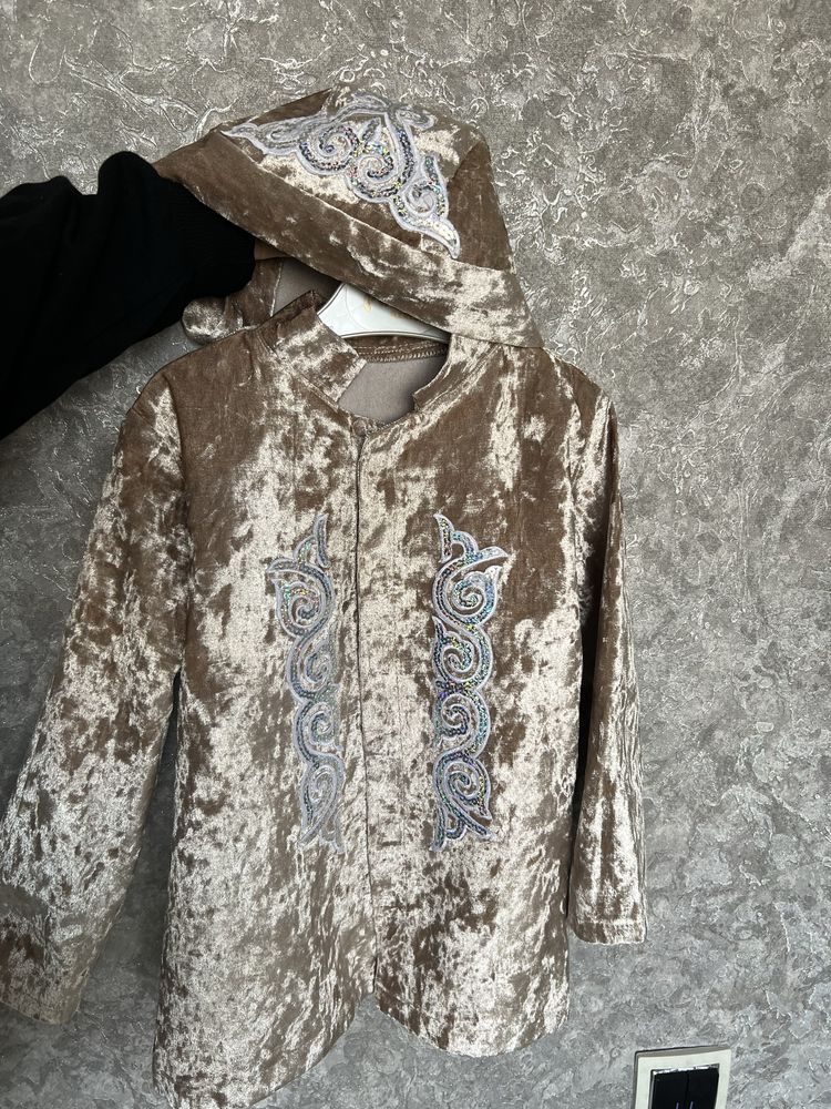 Казахский национальный костюм