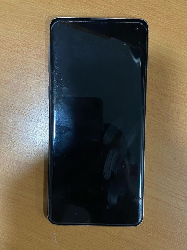 Продам самсунг s 10