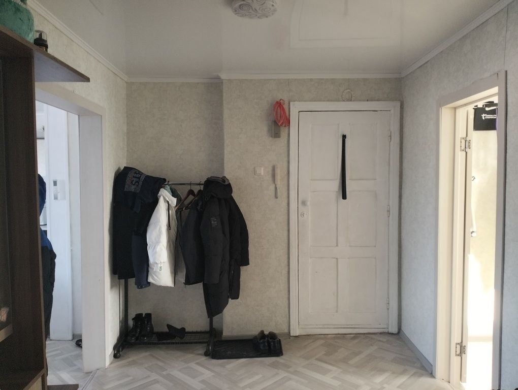 Продам 4комнатную квартиру
