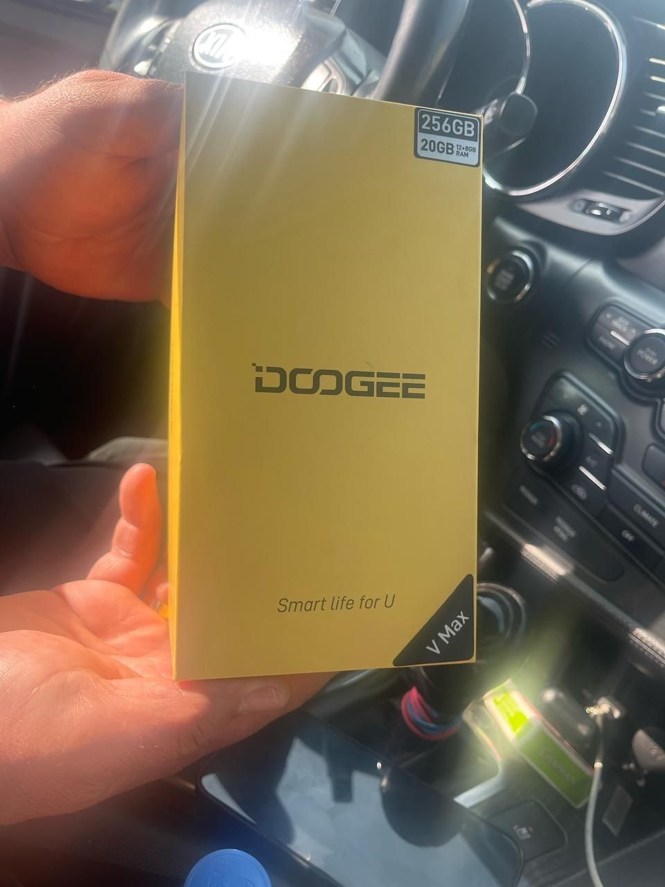 Продам телефон  Dooqe v makc.   В отличном состоянии