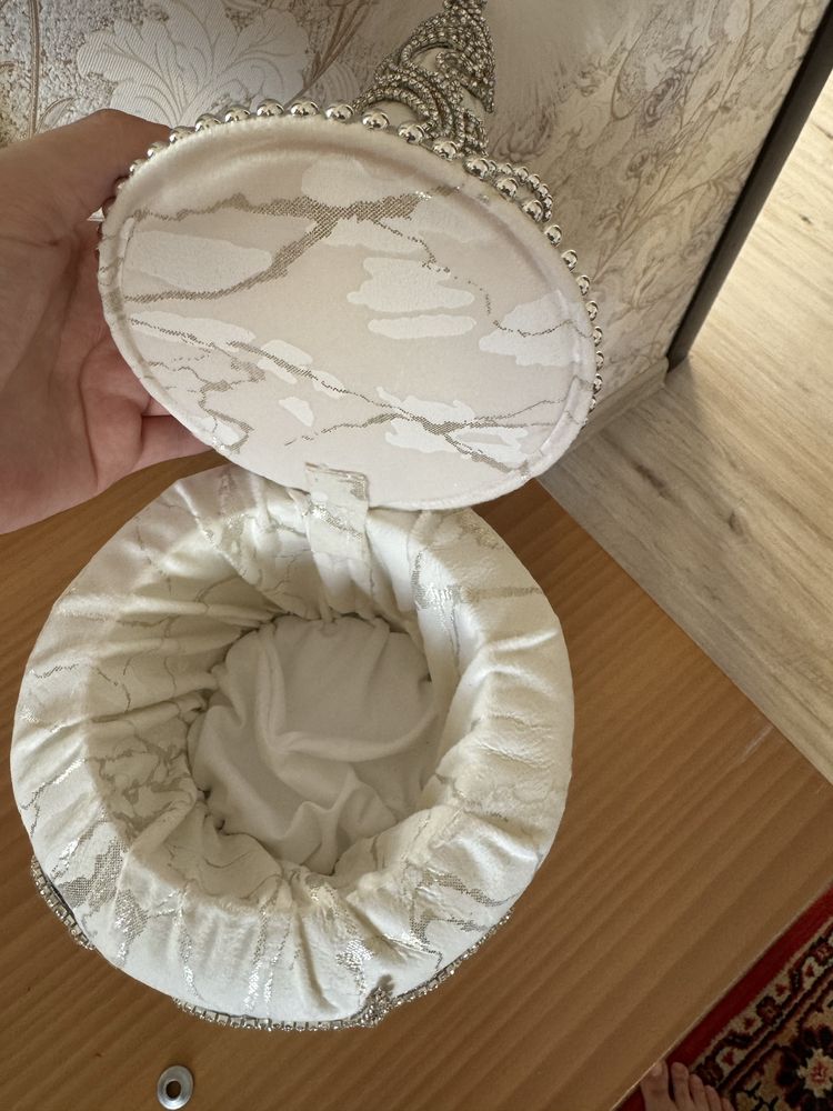 Саукеле на сырга салу с подушкой комплект. Продажа, аренда, прокат.
