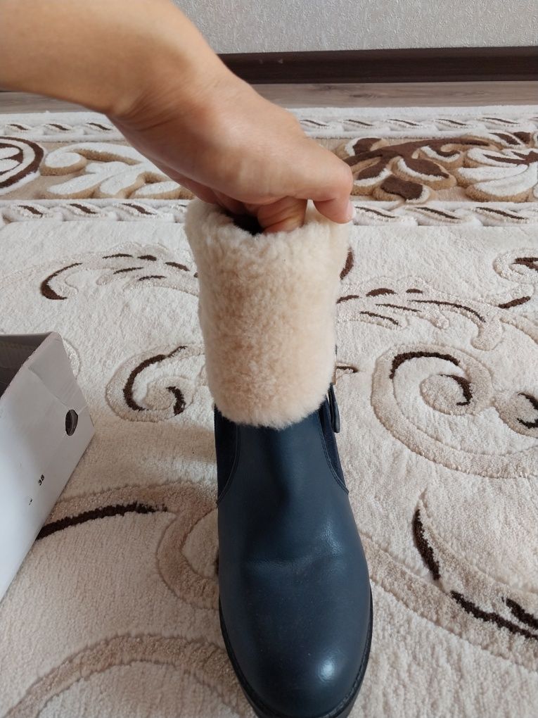 Ботинки б.у  в идеальном состояний