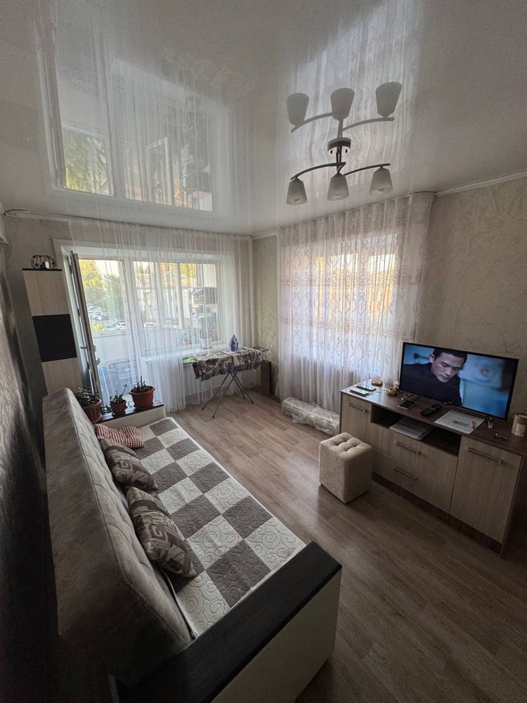 Продам 2 комнатную квартиру