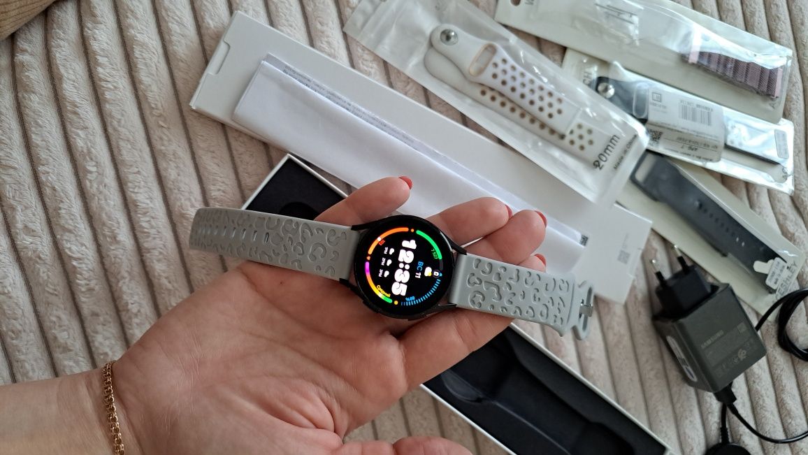 Часы Самсунг GALAXY Watch4 20мм.
