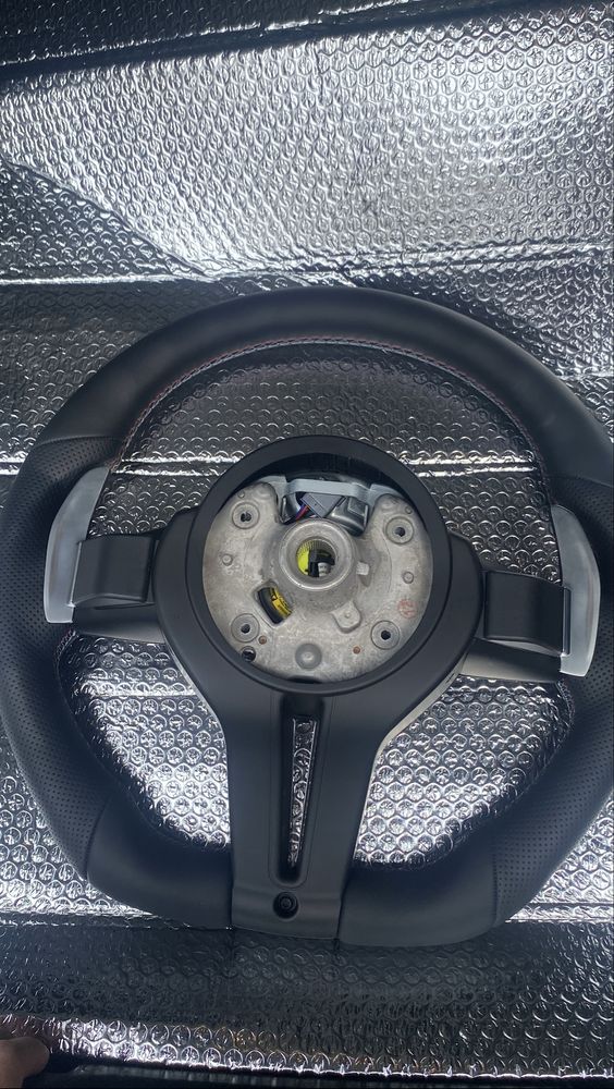 В продаже M руль на F30