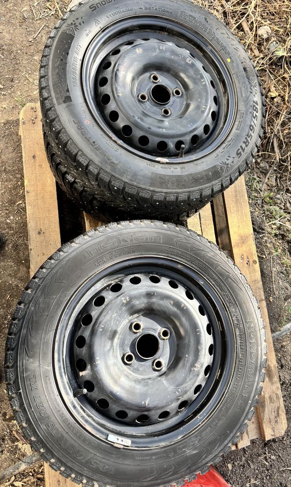 Шины зимние шипованные 185/65 R15