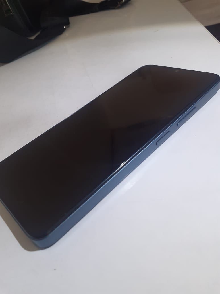 Redmi 13C срочно, торг уместен