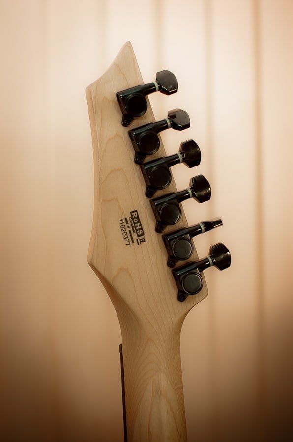 Электрогитара Dean (DiMarzio Evolution)