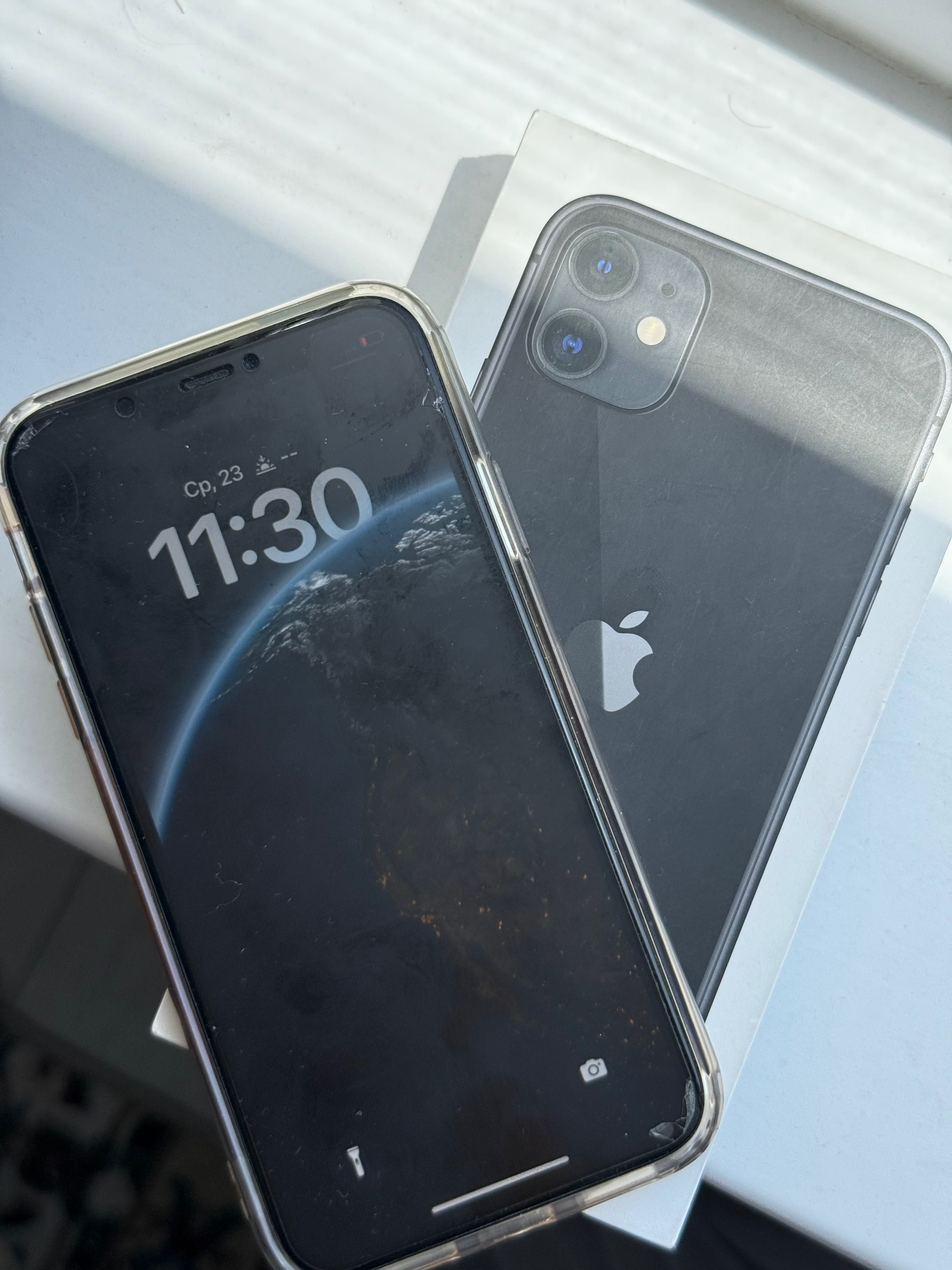 Срочно! Продаю iPhone 11, 64GB