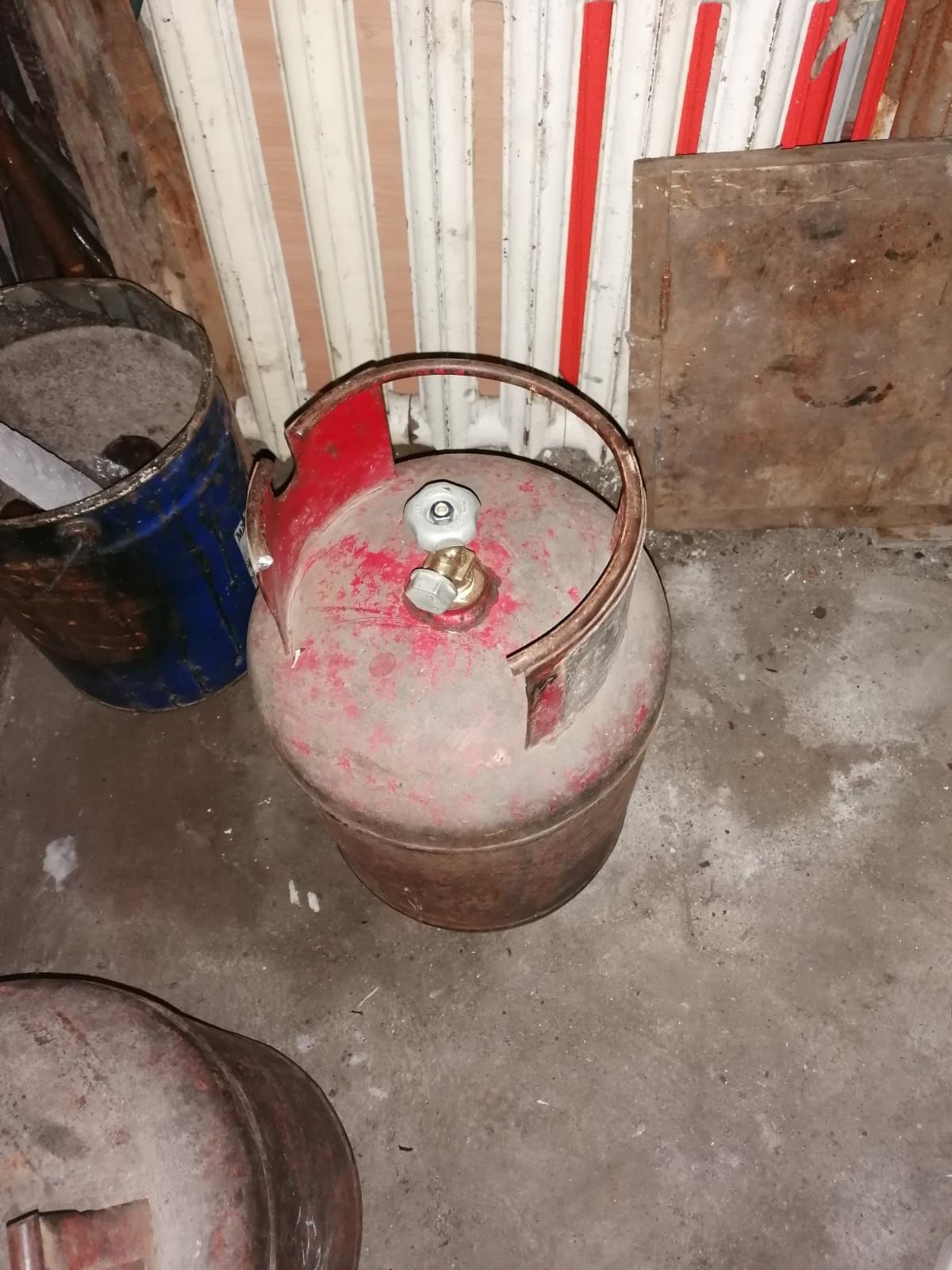Продам газбаллон