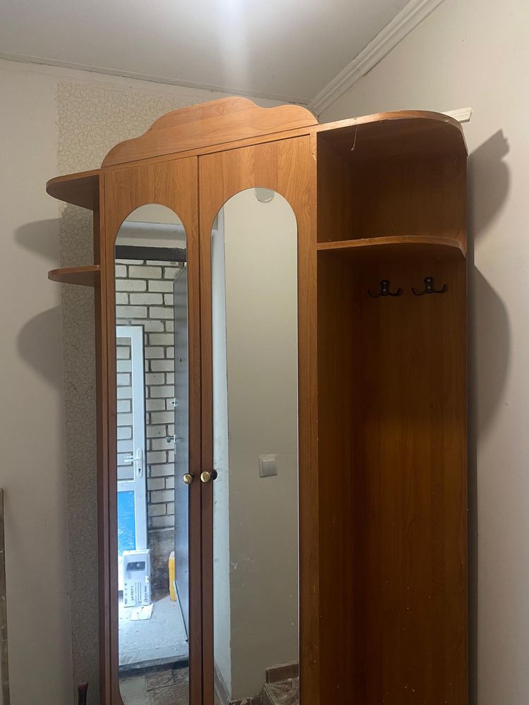 Шкаф в прихожую