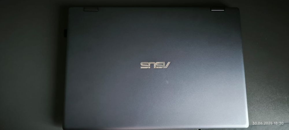 Продам ноутбук Asus