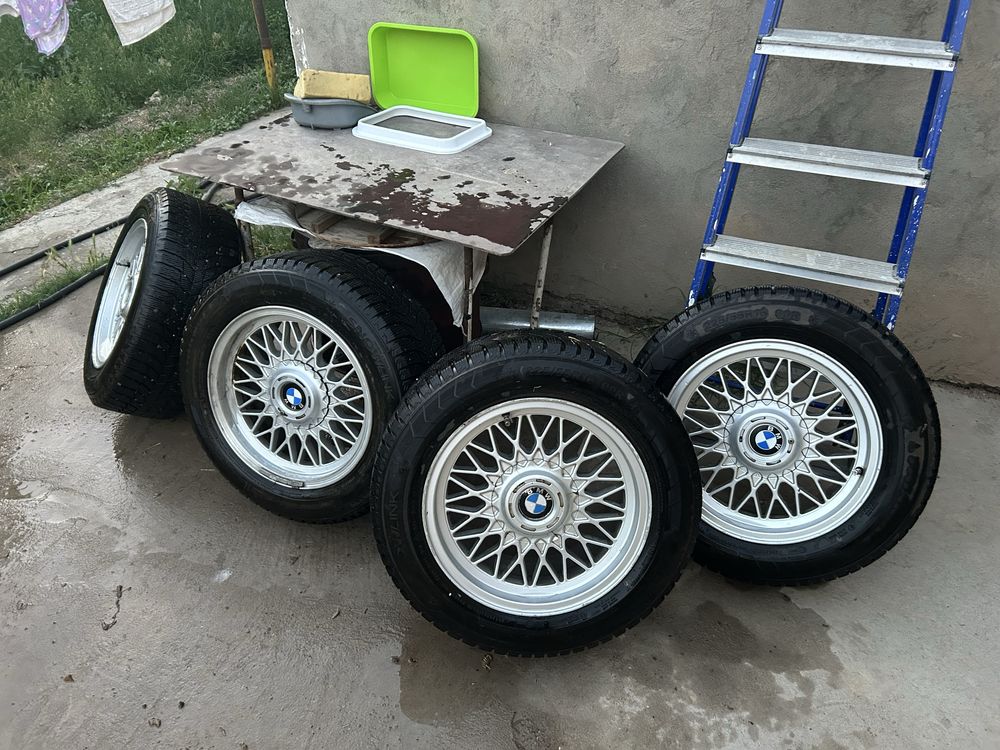 Автошина с дисками БМВ