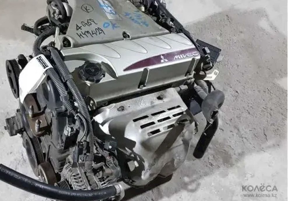 Двигатель Мицубиси Аиртрек 4B11 Mitsubishi OUTLANDER 4B12 4WD 4G64 4B1