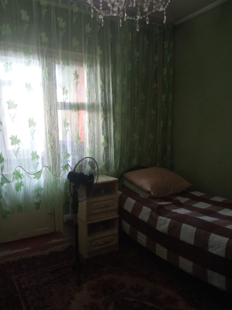 Сдаеться комната парням.