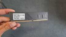 продам оперативную память ddr4 8 gb