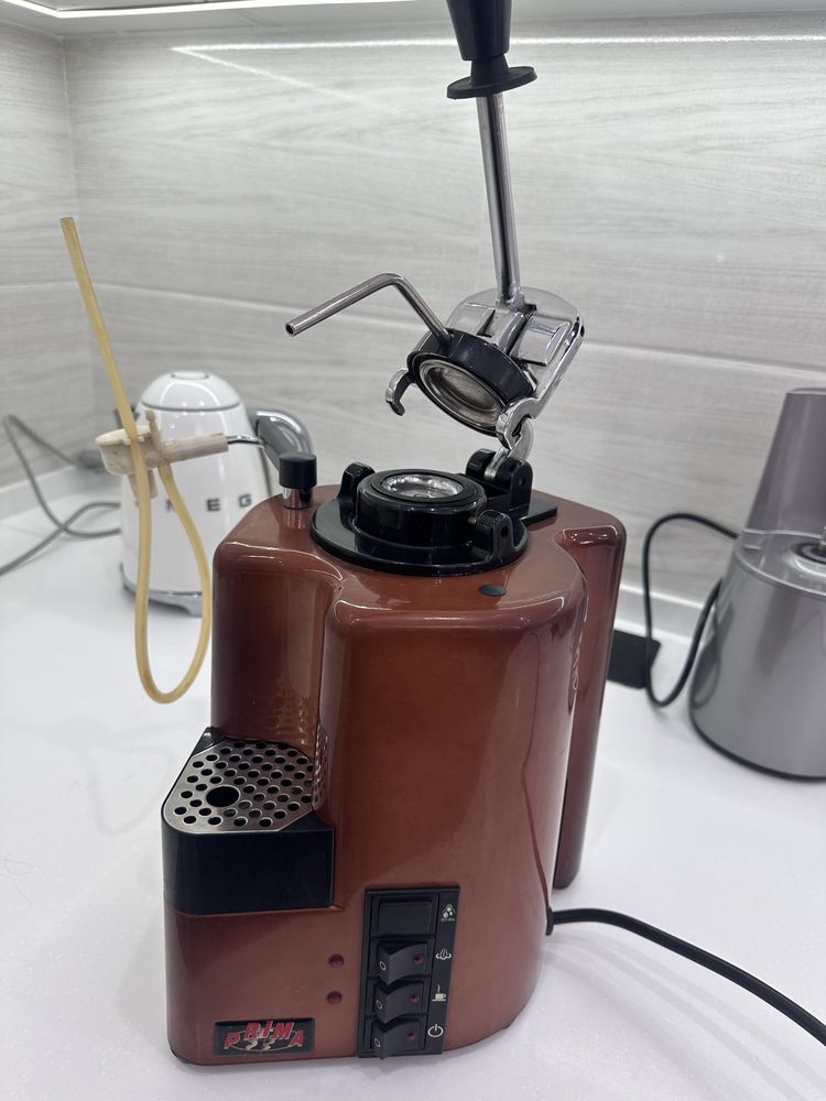 Профессиональная кофемашина Gaggia Prima для кофе и эспрессо