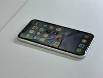 Apple Iphone XR 64gb / Аккумулятор 80% / все работает / обмен