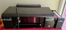 Продам принтер Epson L805 очень в хорошем состояний