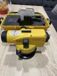 Нивелир Leica runner 20