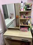 Продам мебель детская ,стол письменный,кровать с шкафом.все в отличном