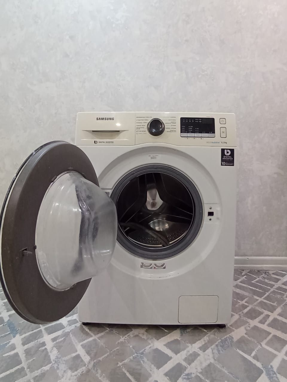 Продаю стиральную машину Samsung eco bubble 6.5 kg