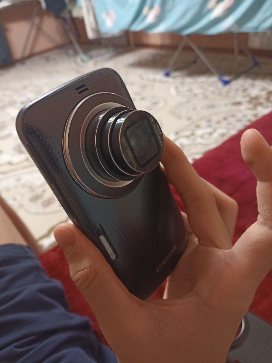 Samsung galaxy k zoom