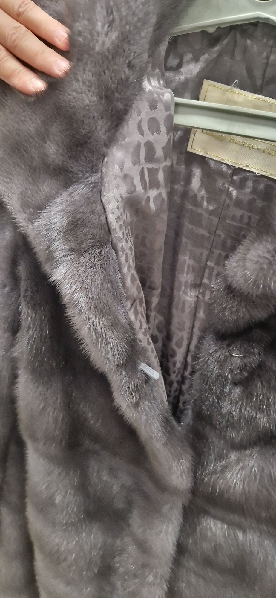 Срочно продам  шубу!