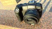 Продам фотоаппарат Canon eos R