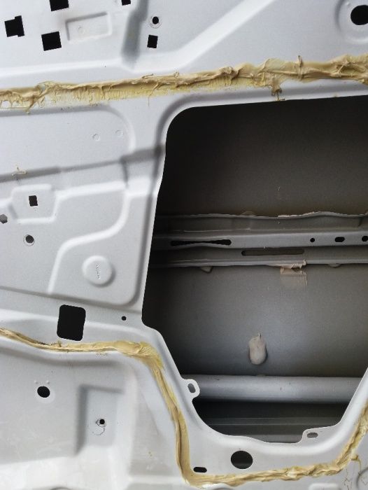 Передняя правая дверь Nissan Qashqai